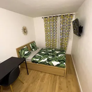 Appartement Magnifique De 4 8 Personnes Max A 20 Minutes De Paris, Antony